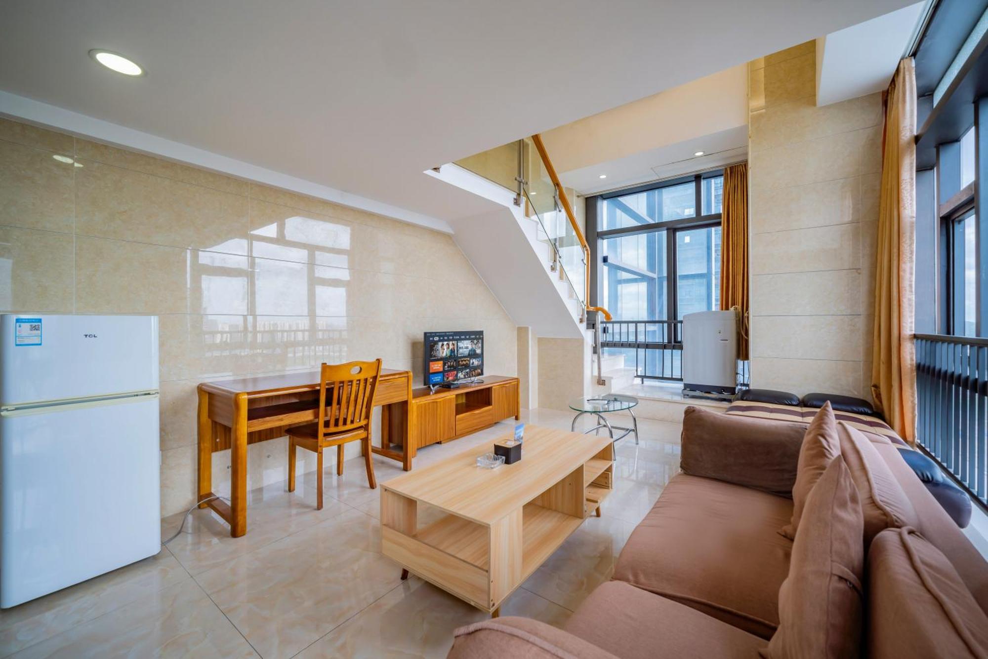 April Fair Duplex Apartment Guangzhou South Railway Station Ao Yuan Yue Shi Dai Branch Экстерьер фото